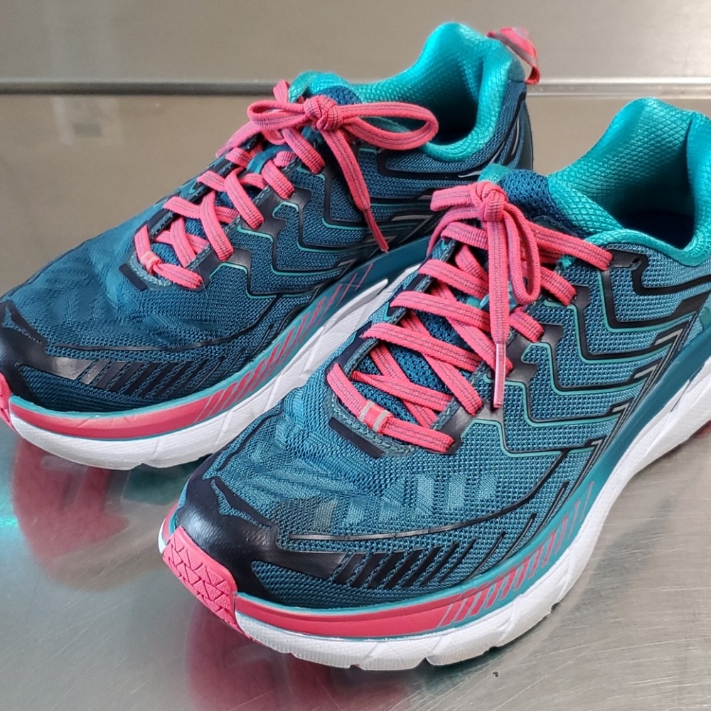 Hoka Sneakers